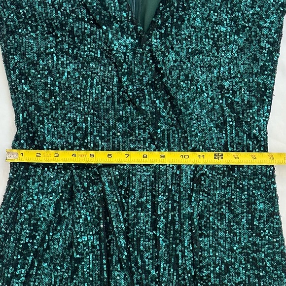 Lioness Make Your Move Mini Dress In Emerald Green Sequin, size Large - Picture 7 of 10